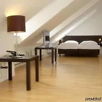 Dk Hotel