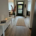 Dk Hotel