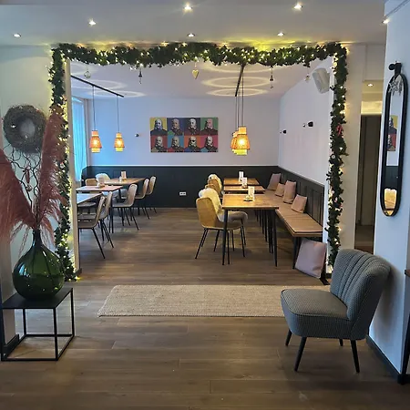 Dk Otel